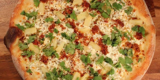 Chorizo & Pineapple​​ Pizza