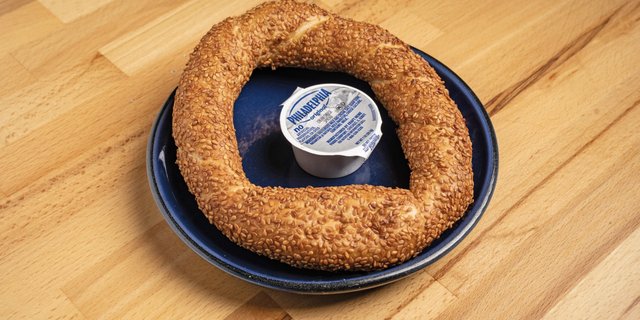 Simit Sesame Bagel Tray