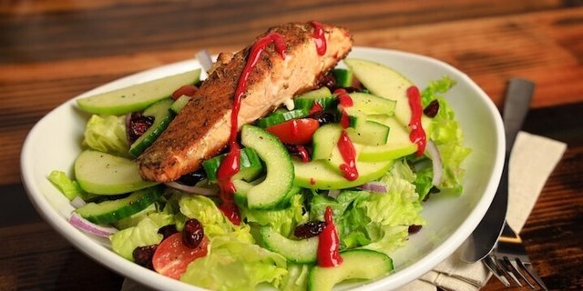 Park Slope Smoked Salmon Salad