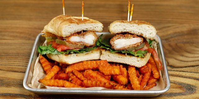 Fried Shrimp Po'Boy