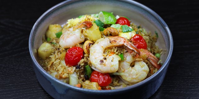 Pineapple Fried Rice Tray