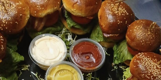 Chicken Sliders
