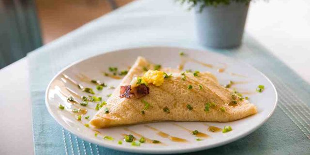 Gluten-Free La Canadienne Crepe