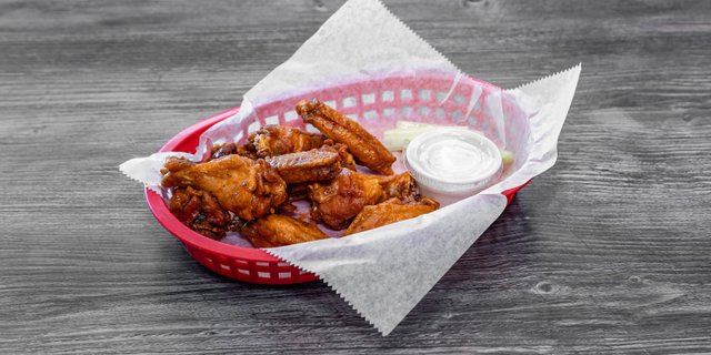 Bone-In Chicken Wings