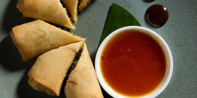 Peking Duck Spring Rolls