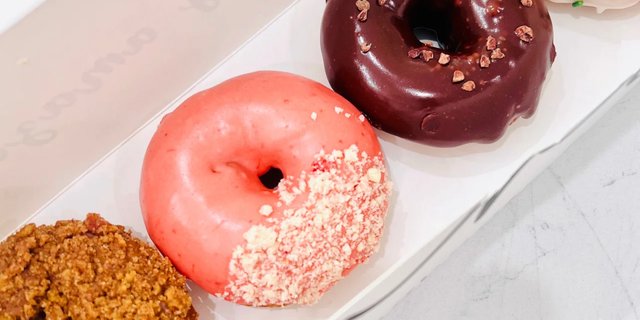 Assorted Doughnut 4-Pack