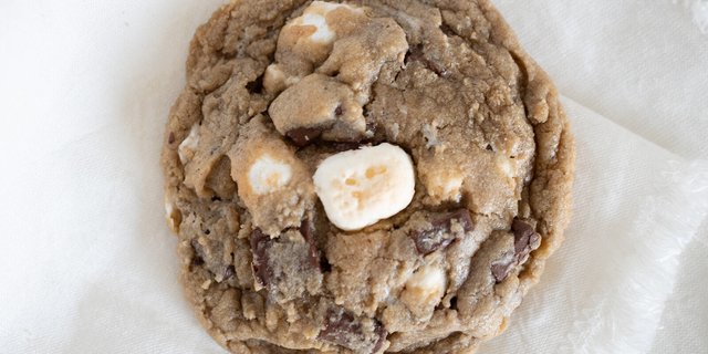 Gluten-Free S'mores Cookie