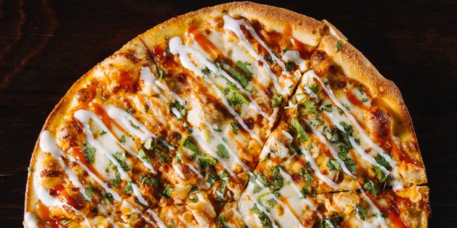 Buffalo Madness Pizza