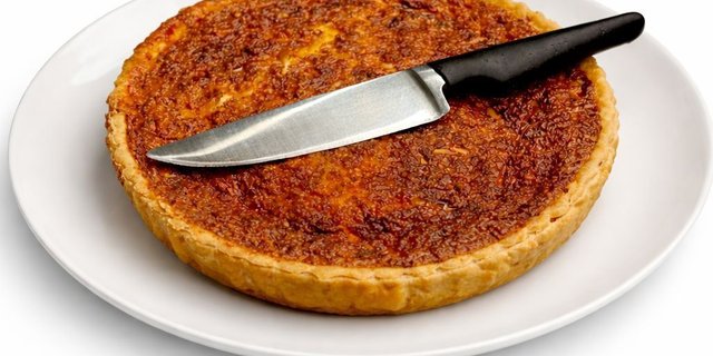Tomato, Mozzarella & Basilic Quiche