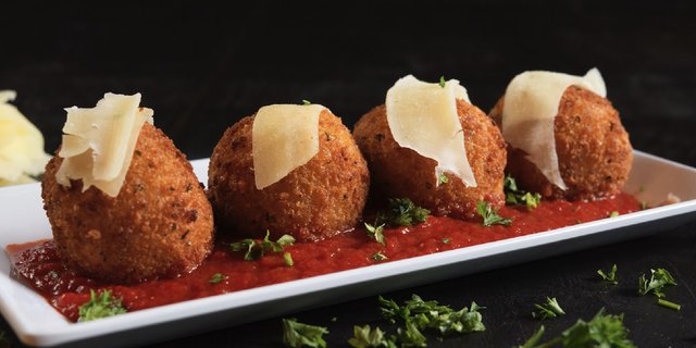 Arancini Tray