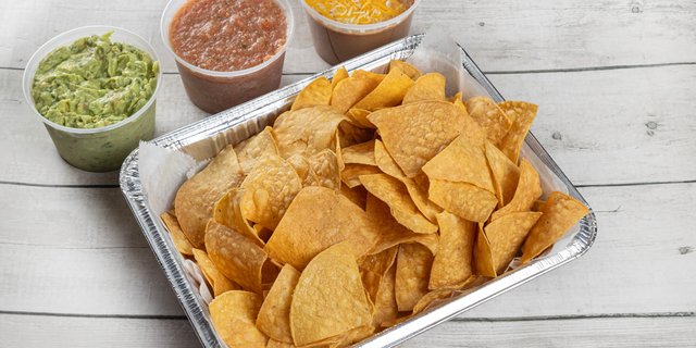 Chips & Bean Dip