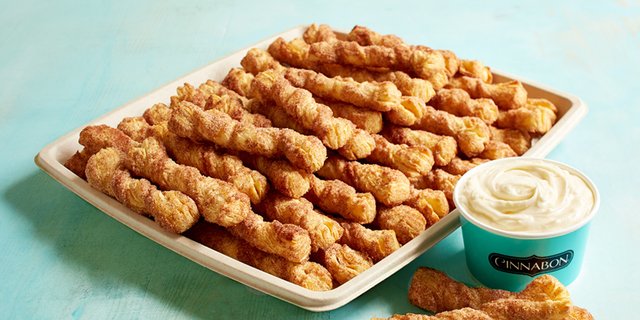 Cinnabon Stix