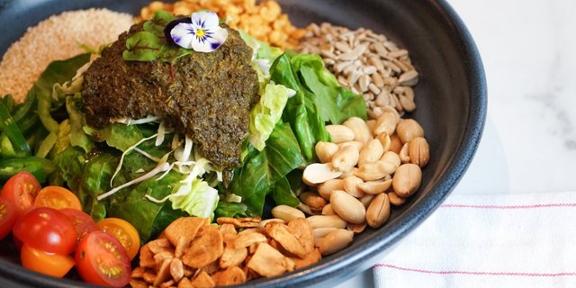 Laphet (Tea Leaf Salad)
