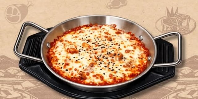 Omom Tteokbokki (Spicy Rice Cake)