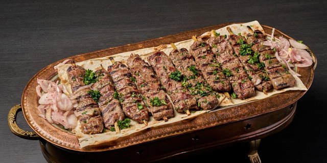 Kafta Kebabs (10 Skewers)