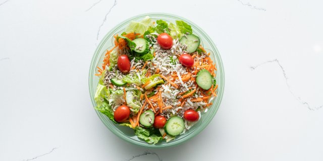 Deluxe Salad