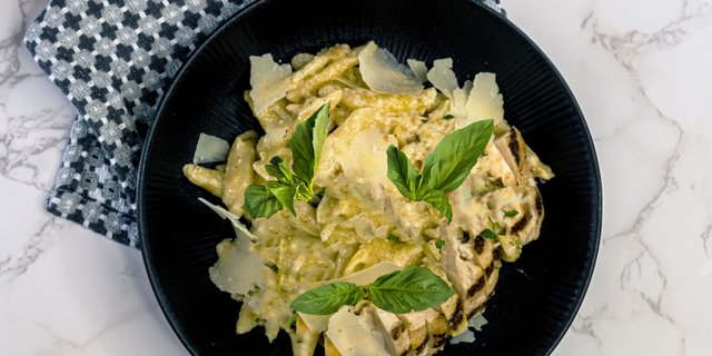 Chicken Alfredo Pasta