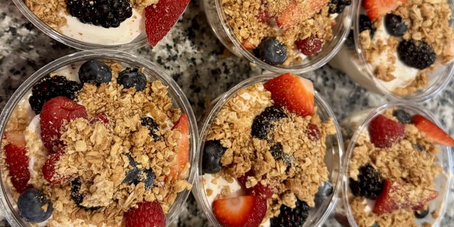 Yogurt & Granola Breakfast Box