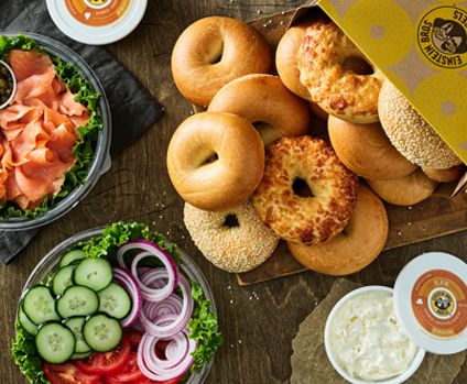 Traditional Nova Lox Salmon & Bagels Platter
