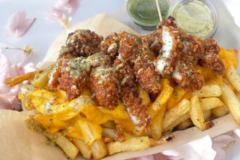 Crispy Chicken Cheese Fries
