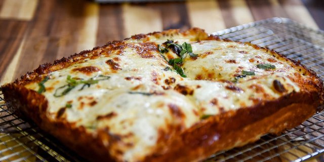 Cheese Pizza