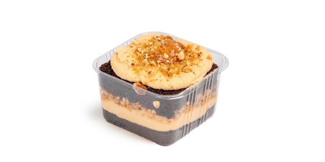 Choco-Crunchy Hazelnut Cake Cup