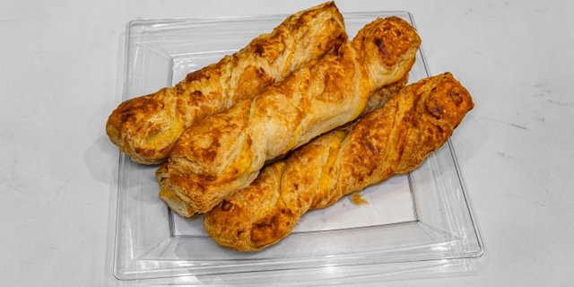 Gouda Twists