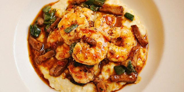 Shrimp & Marsh Hen Mill Grits