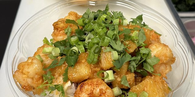 Garlic Shrimp Rice Bowl