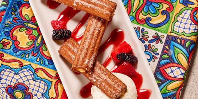 Vanilla Filled Churro