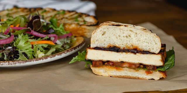 Half Tofu Sandwich Boxed Combo