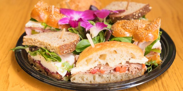 Signature Sandwich Tray