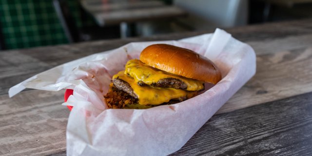 DBL Cheeseburger