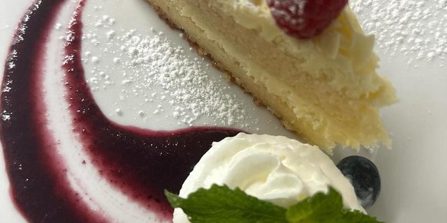 Limoncello Cake