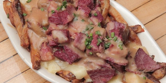 Smoked Meat Poutine
