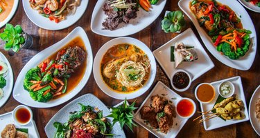 Chat Thai at Quarry Lake