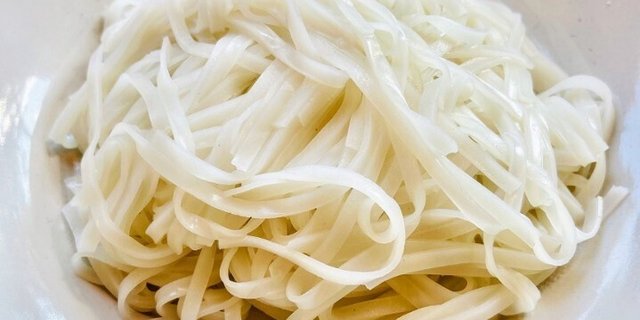 Steamed Rice Noodles