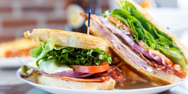 Scrambled Club Sandwich