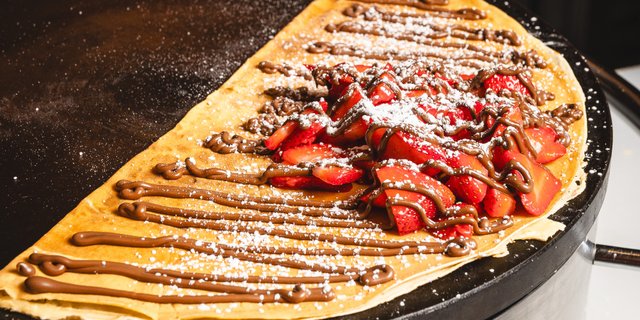 Strawberry Lovers Crepe