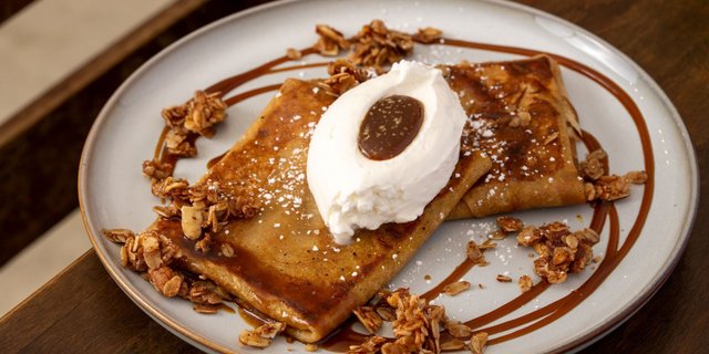 Individual Roasted Banana Crepe