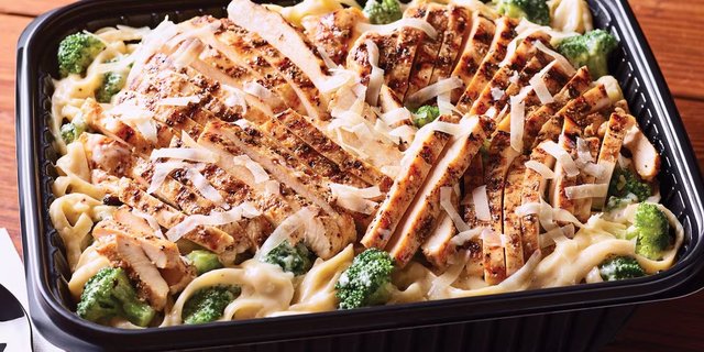 Broccoli Chicken Alfredo