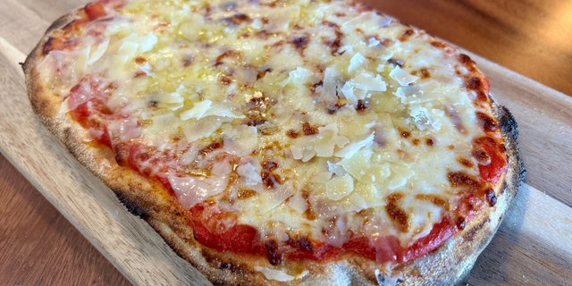 Cheese Pizza