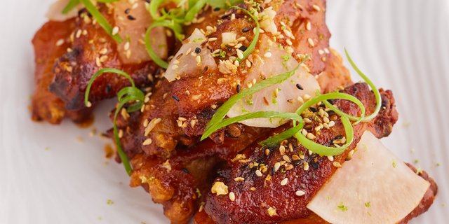 Monkey Chicken Wings Tray