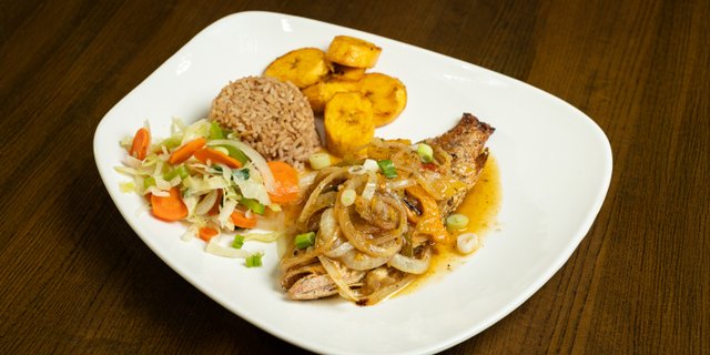 Red Snapper Plate