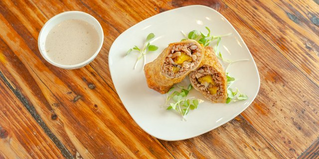 Jerk Chicken Eggrolls