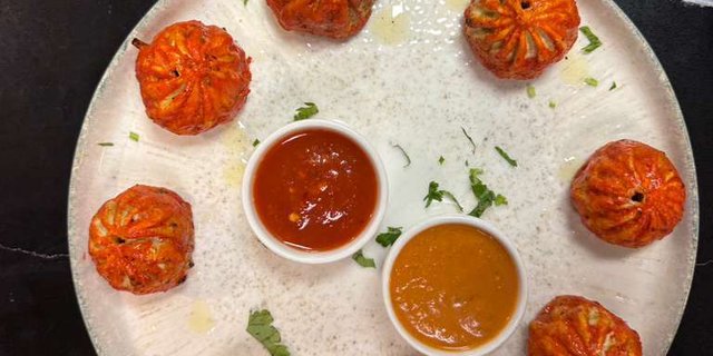 Tandoori Chicken Momo