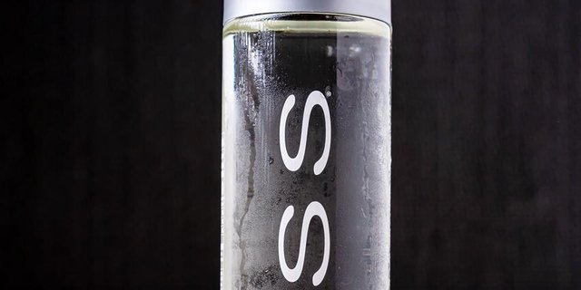 Voss Still Water