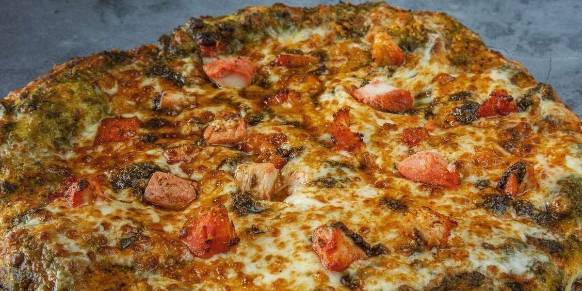 Tandoori Crust Pizza
