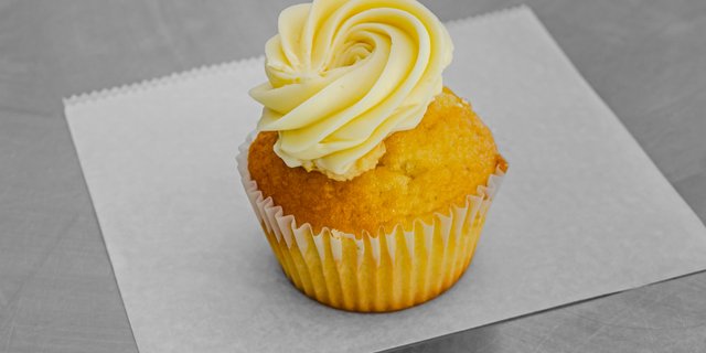 Flan Cupcakes