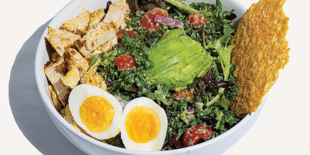 Protein Avocado Crisp Salad